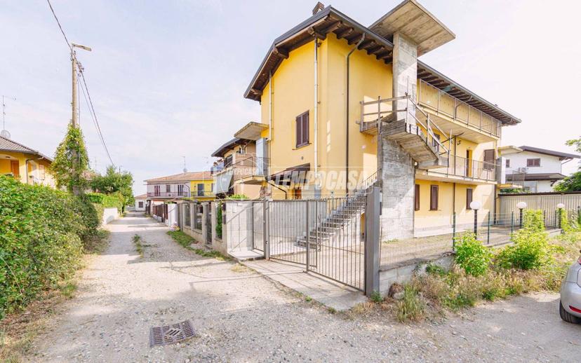 Trilocale via Cappuccini 37/B, Vallere, Castellana, Vigevano — foto 24 di 27