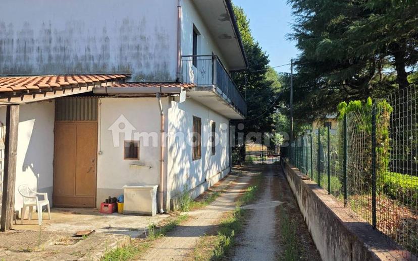 Villa unifamiliare Sp153, Chiaravalle Centrale — foto 2 di 20