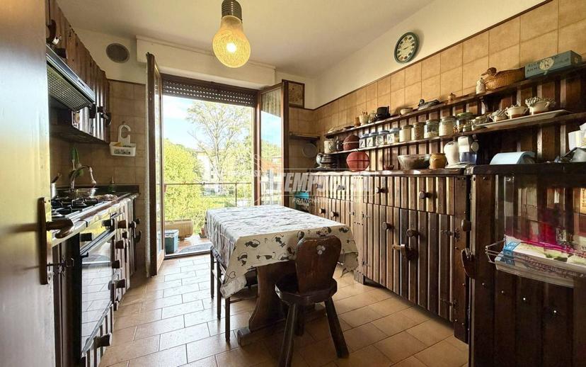 Quadrilocale via Vittorio Veneto 58, Centro, Arona — foto 14 di 39