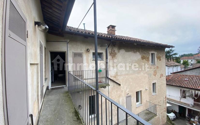 Trilocale via 20 Settembre, Centro, Castello di Annone — foto 5 di 21