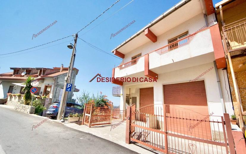Monolocale via Caduti sul Lavoro 25, San Salvatore di Fitalia — foto 11 di 19