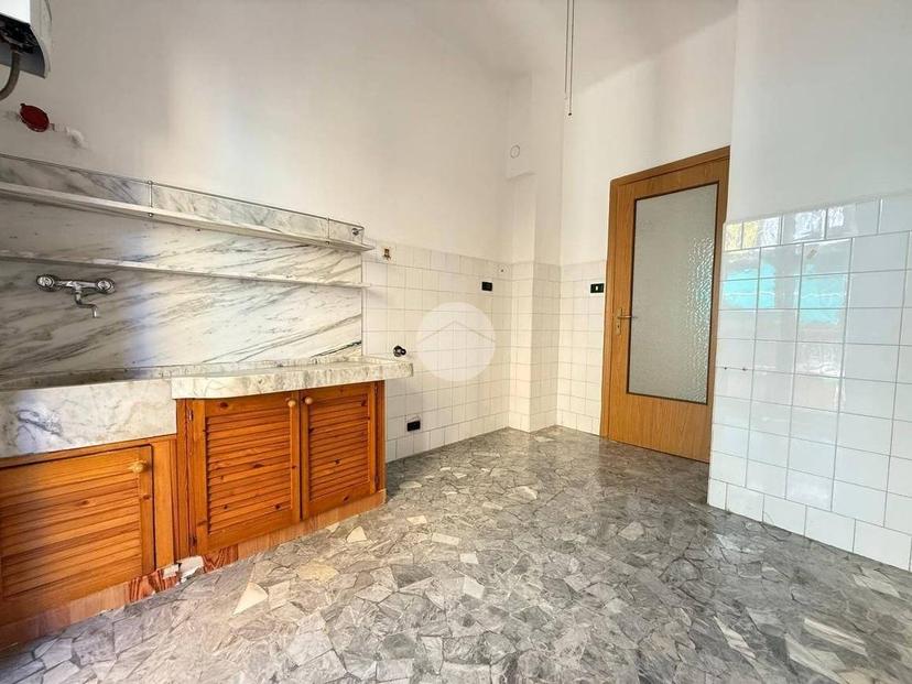 Trilocale via Pasquale Berghini 27, San Fruttuoso, Genova — foto 20 di 22