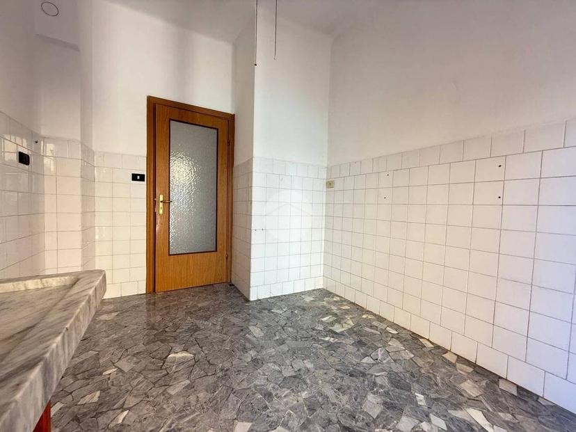 Trilocale via Pasquale Berghini 27, San Fruttuoso, Genova — foto 22 di 22