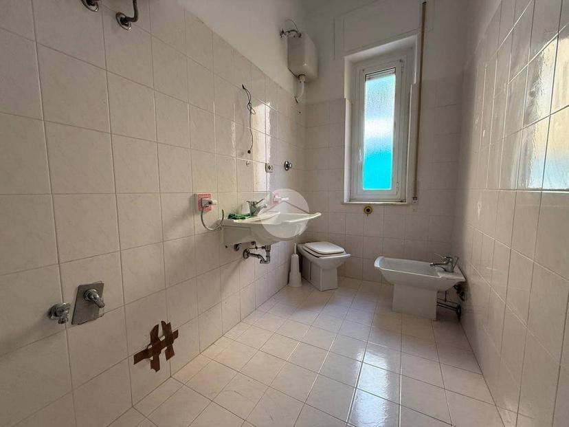 Trilocale via Pasquale Berghini 27, San Fruttuoso, Genova — foto 17 di 22