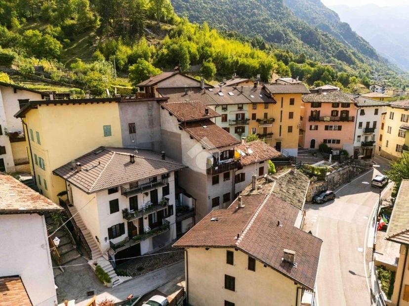 Quadrilocale frazione piazza 74, Piazza, Terragnolo — foto 12 di 36