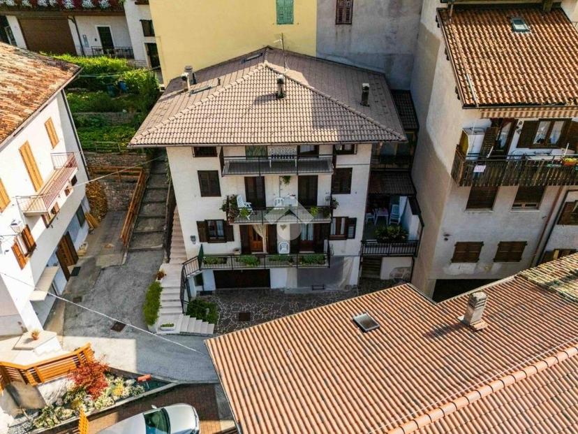Quadrilocale frazione piazza 74, Piazza, Terragnolo — foto 4 di 36