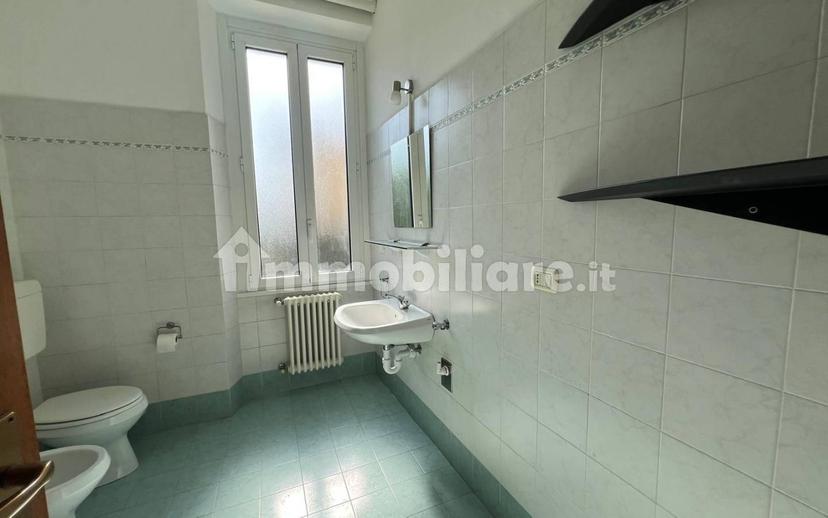 Bilocale via Giuseppe Mazzini, Albavilla — foto 16 di 19