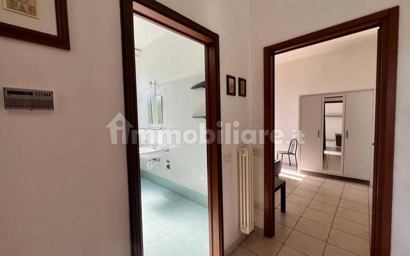 Bilocale via Giuseppe Mazzini, Albavilla — foto 11 di 19