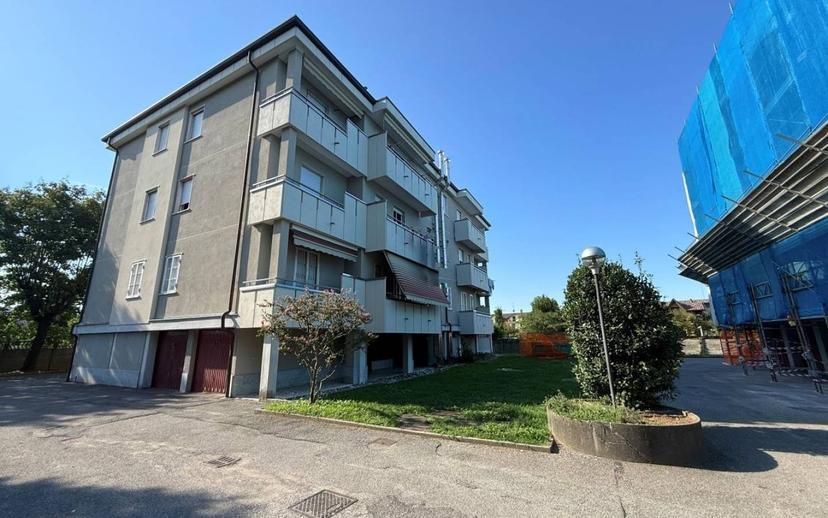 Trilocale via Don Luigi Vismara 43, Centro, Cislago — foto 16 di 28