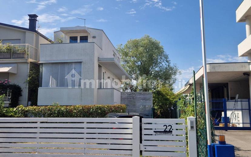 Trilocale via Colombarola 22, Centro, Sirmione — foto 3 di 38