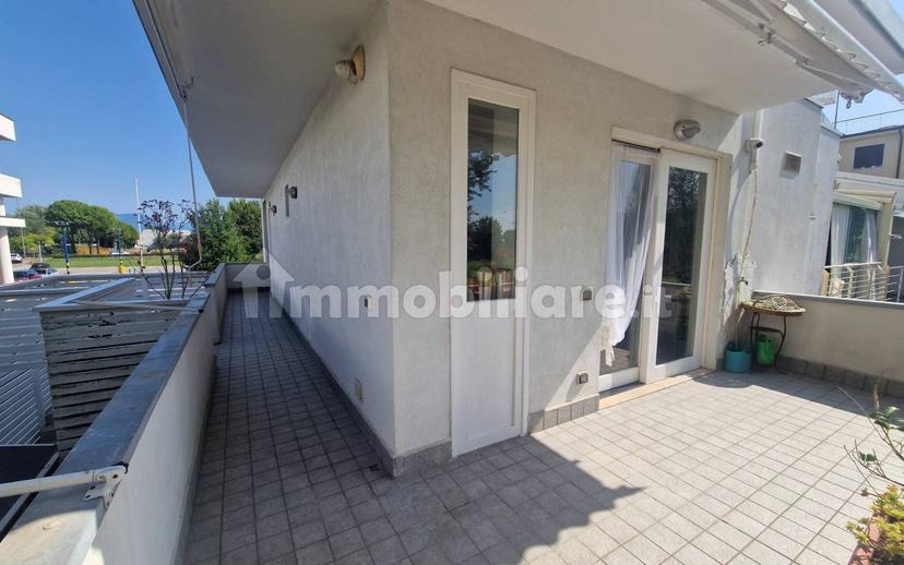 Trilocale via Colombarola 22, Centro, Sirmione — foto 28 di 38
