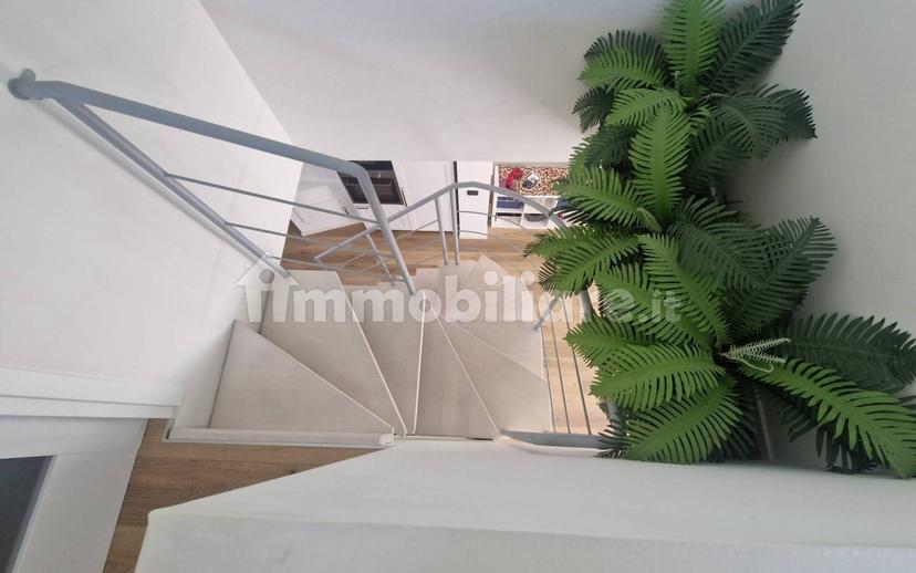 Trilocale via Colombarola 22, Centro, Sirmione — foto 34 di 38