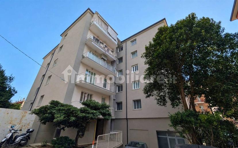 Trilocale buono stato, quarto piano, San Luigi - Rozzol, Trieste — foto 12 di 26