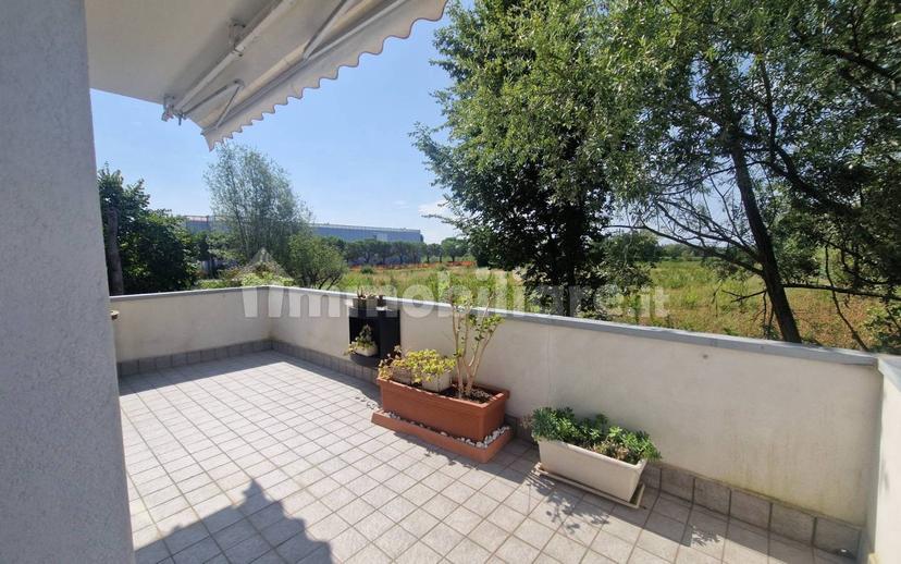 Trilocale via Colombarola 22, Centro, Sirmione — foto 30 di 38