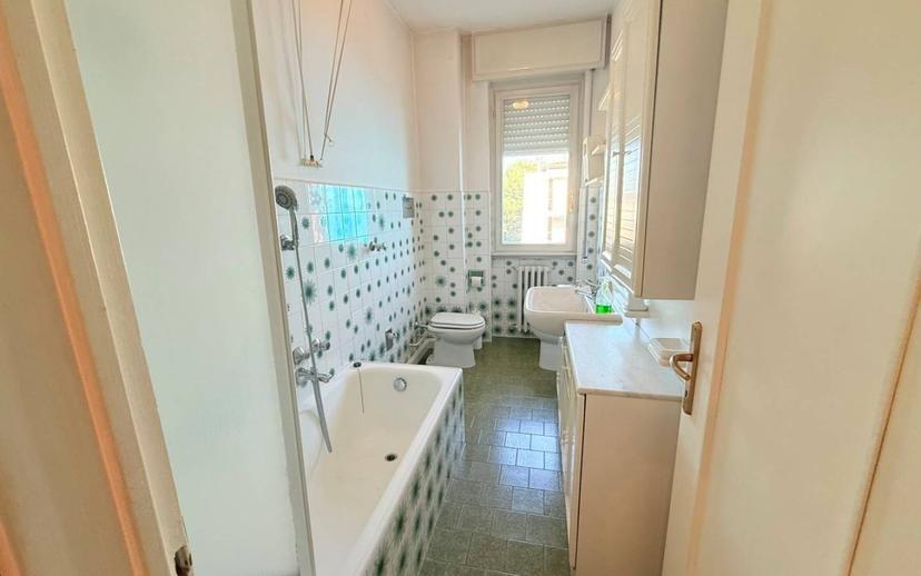 Trilocale via Don Luigi Vismara 43, Centro, Cislago — foto 2 di 28