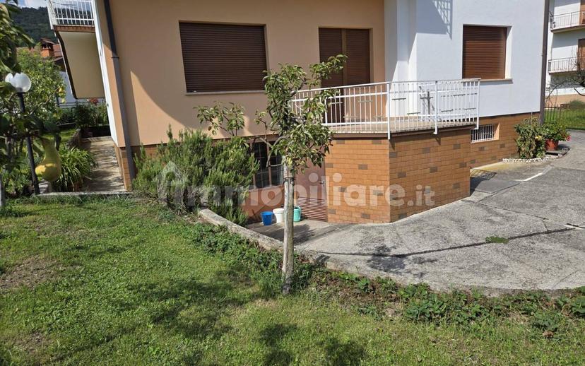 Trilocale via Santa Chiara 12, Centro, Belluno — foto 2 di 3