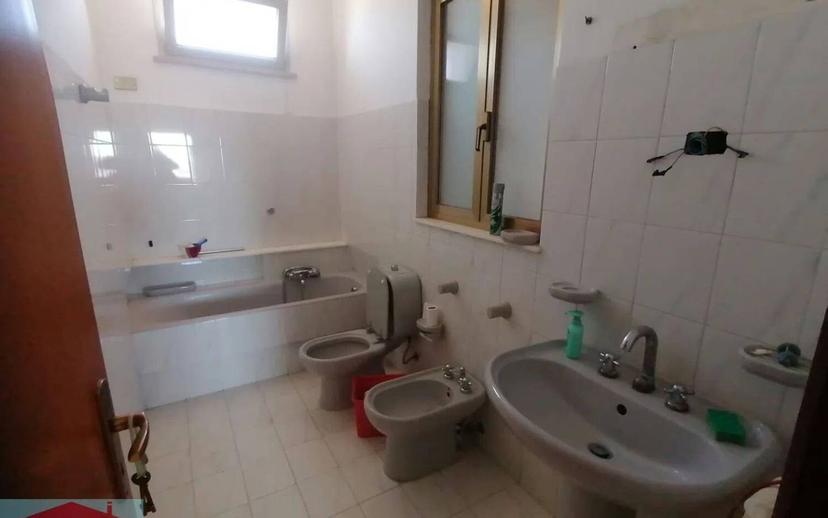 Monolocale via Tenente Giuliano, 19, Rosolini — foto 7 di 9