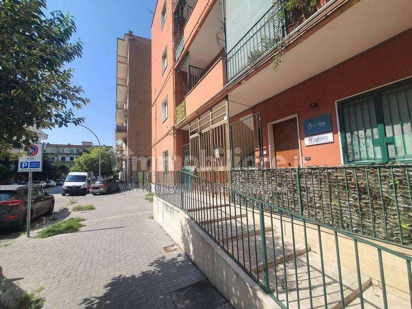 Trilocale via Cardinale Annibale da Ceccano 21, Centro Storico - Corso Trieste, Caserta — foto 26 di 40