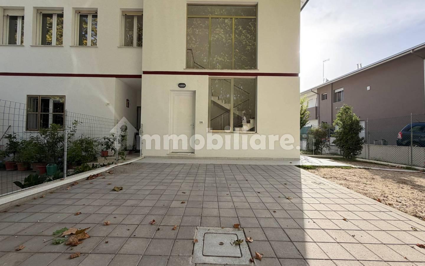 Appartamento viale Volturno 111, Centro, Cervia