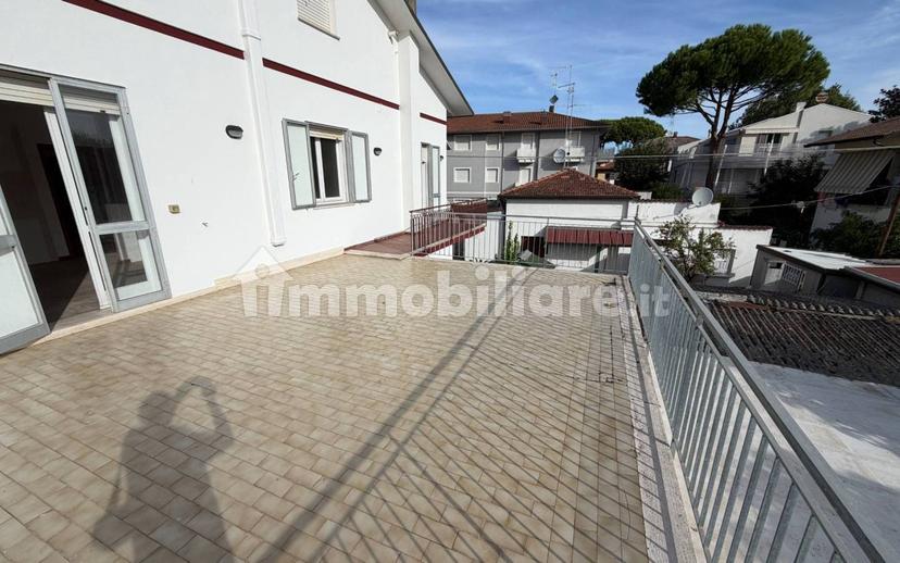 Appartamento viale Volturno 111, Centro, Cervia — foto 4 di 42