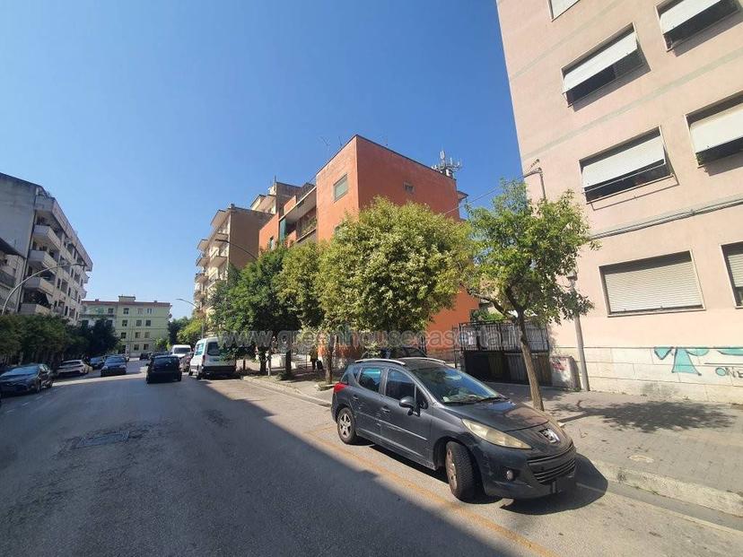 Trilocale via Cardinale Annibale da Ceccano 21, Centro Storico - Corso Trieste, Caserta — foto 17 di 40