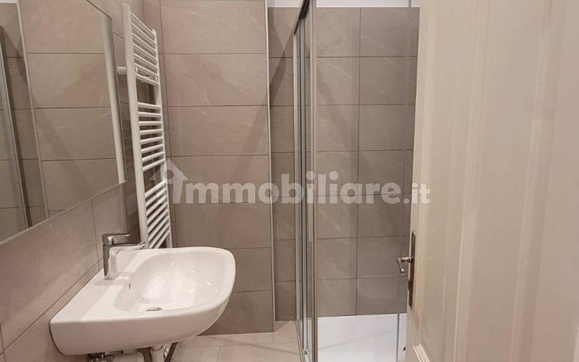 Trilocale ottimo stato, secondo piano, Centro, Merano — foto 3 di 10