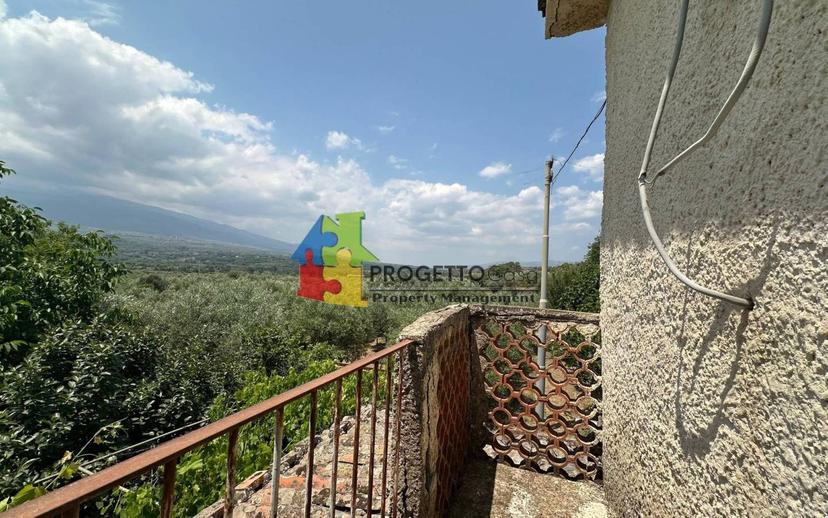 Villa unifamiliare via Castiglione, Castiglione di Sicilia — foto 8 di 36