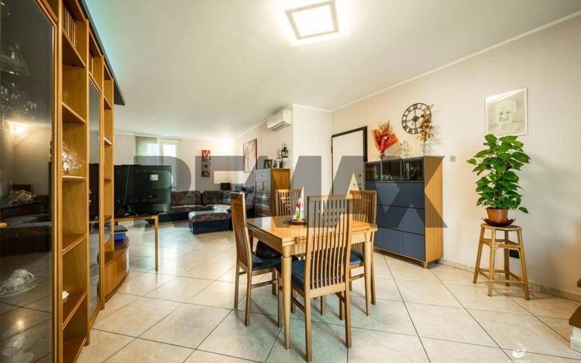 Appartamento buono stato, su più livelli, Centro, Fidenza — foto 35 di 36