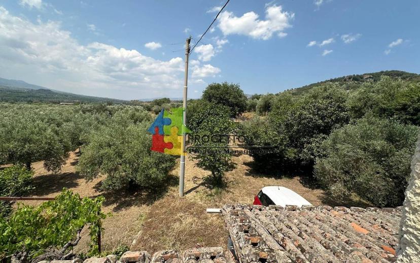 Villa unifamiliare via Castiglione, Castiglione di Sicilia — foto 27 di 36
