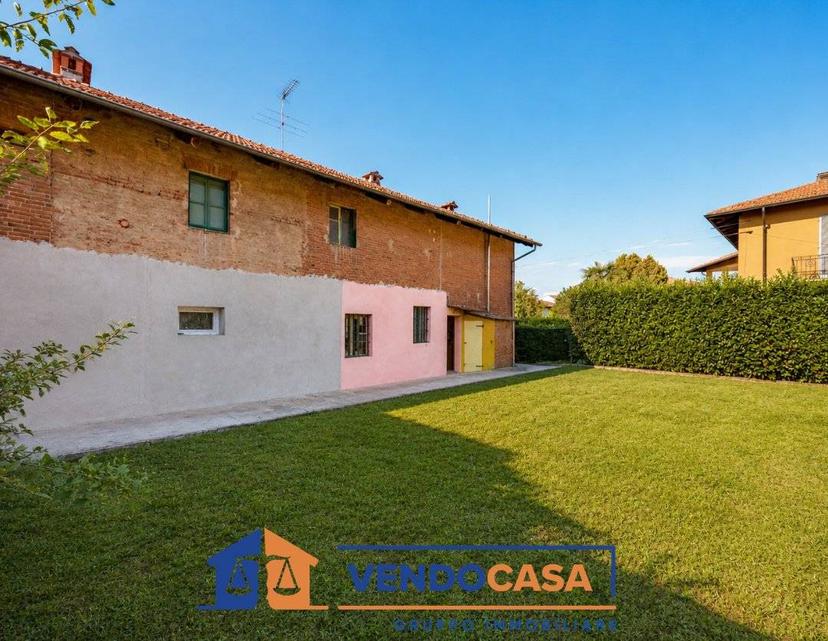 Villa unifamiliare via Principe Amedeo 10, Centro, Trofarello — foto 7 di 30