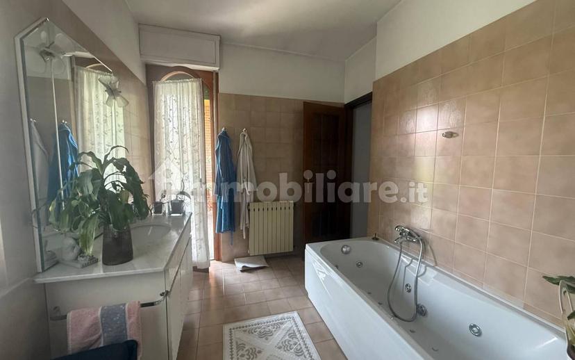 Terratetto unifamiliare 225 m², Madonna dell'Olmo, Cuneo — foto 7 di 43