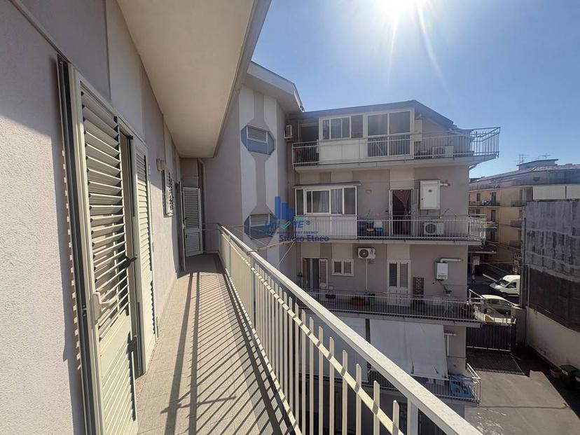 Quadrilocale via della regione, Centro, San Giovanni la Punta — foto 11 di 33