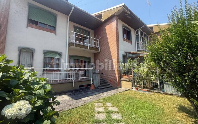 Terratetto unifamiliare 225 m², Madonna dell'Olmo, Cuneo — foto 26 di 43