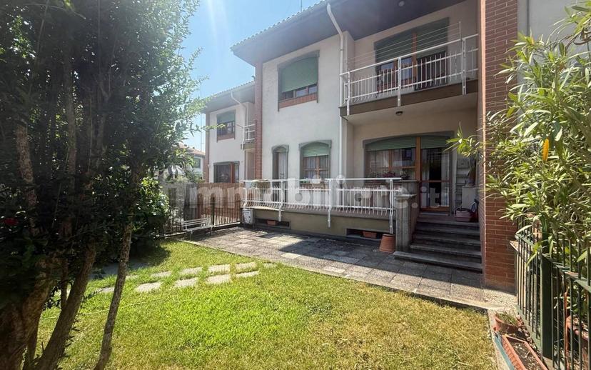 Terratetto unifamiliare 225 m², Madonna dell'Olmo, Cuneo — foto 5 di 43