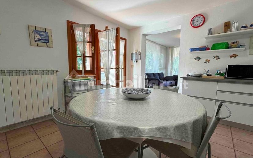 Villa bifamiliare via delle Eriche, Quercianella, Livorno — foto 3 di 40