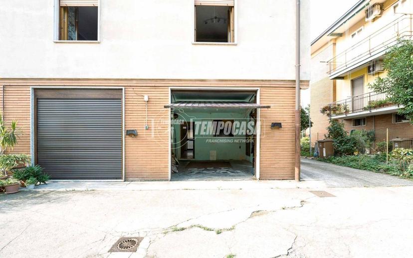 Trilocale via Valtellina, Picenengo, Cremona