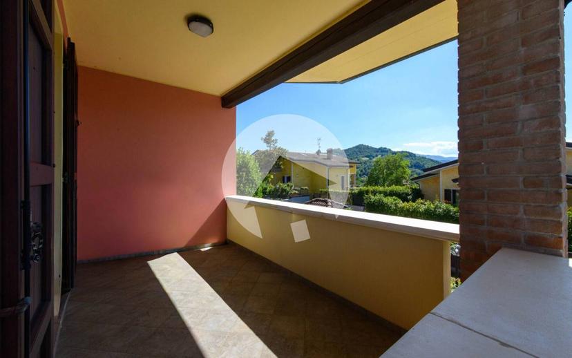 Villa a schiera 5 locali, ottimo stato, Casino, Castelnovo Ne' Monti — foto 2 di 60