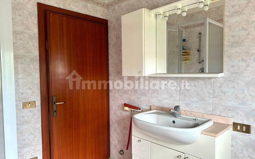 Quadrilocale via Giuseppe Garibaldi, Centro, Dueville — foto 18 di 33