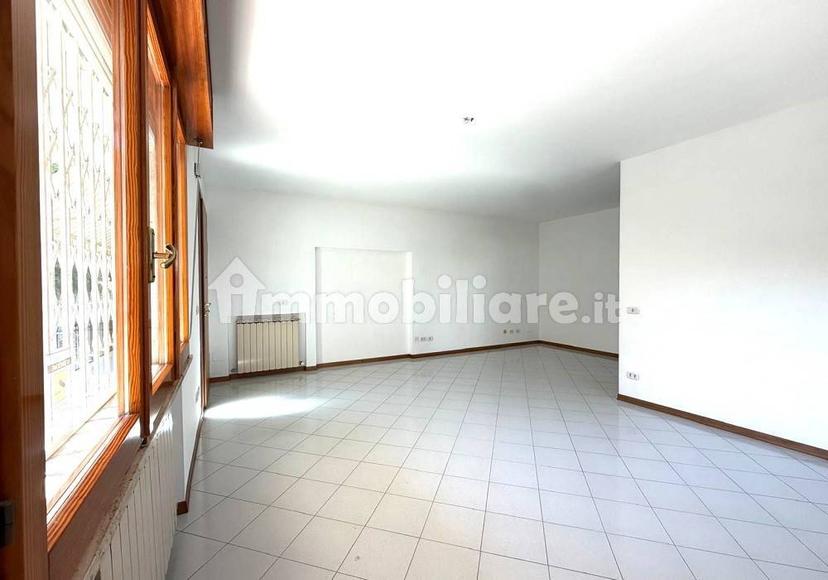 Quadrilocale viale Carbonia, Papini - Oltremare, Riccione — foto 15 di 22