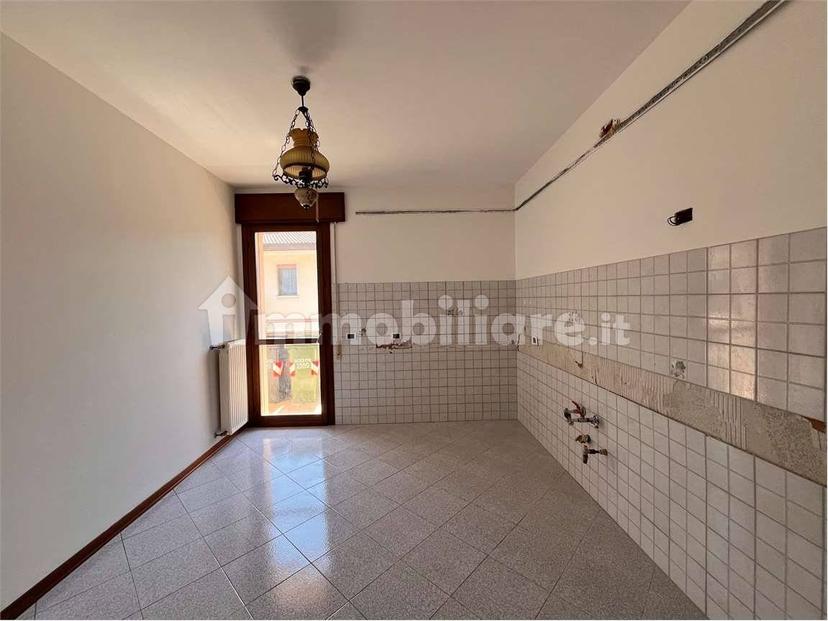 Appartamento buono stato, secondo piano, Centro, Follina — foto 16 di 23