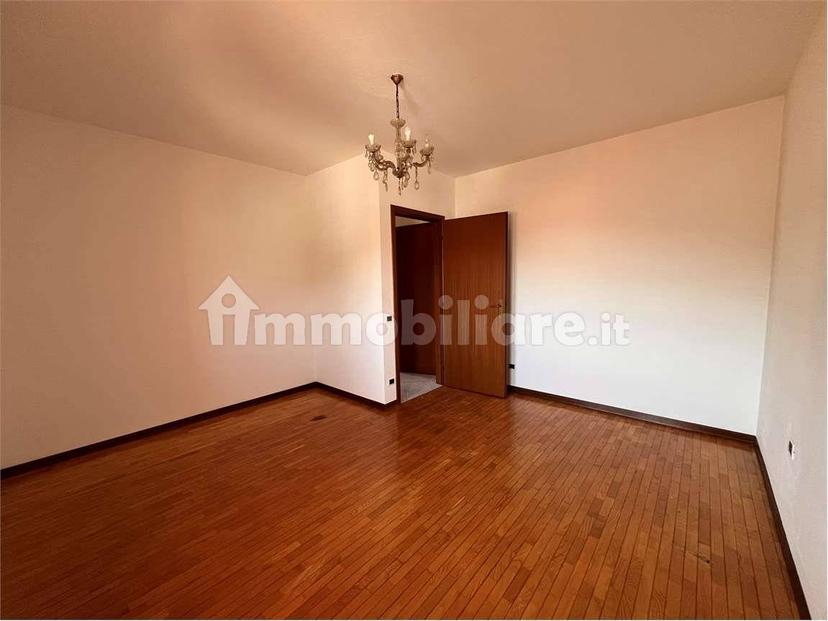 Appartamento buono stato, secondo piano, Centro, Follina — foto 9 di 23