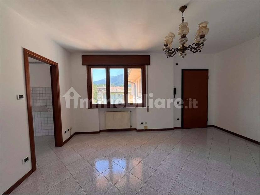 Appartamento buono stato, secondo piano, Centro, Follina — foto 8 di 23