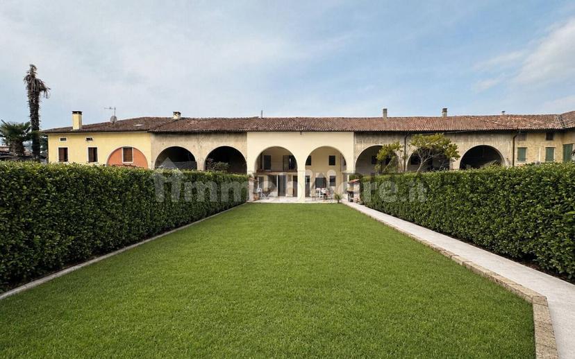 Villa a schiera Strada della Caveggiara 54, Bertesinella - Ca' Balbi, Vicenza — foto 2 di 22