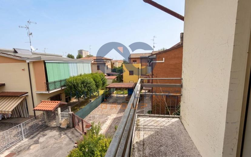Terratetto plurifamiliare via Alfredo Catalani 22, Cento Paese, Cento — foto 24 di 29
