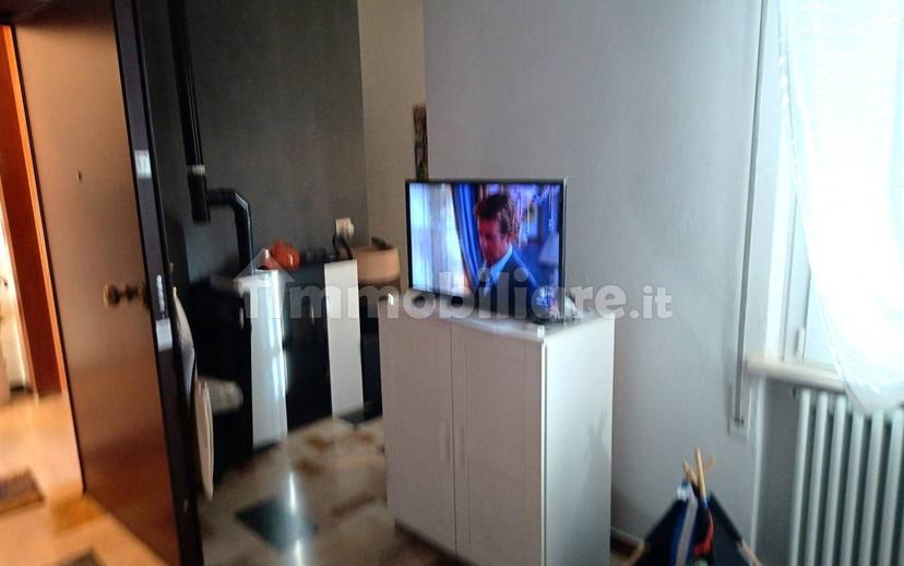 Bilocale via Giovanni Branca, Centro Storico, Pesaro — foto 2 di 16