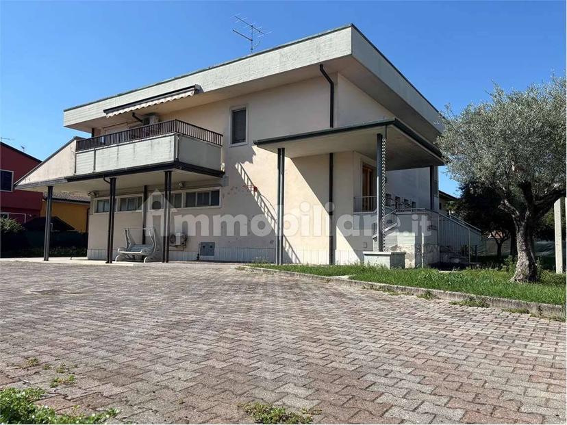 Villa unifamiliare balladoro, Centro, Povegliano Veronese — foto 24 di 35
