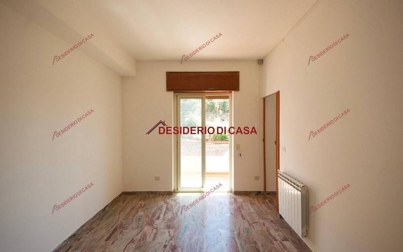 Quadrilocale via Caduti sul Lavoro 25, San Salvatore di Fitalia — foto 27 di 39