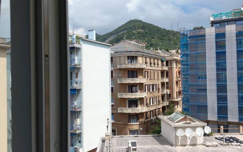 Bilocale via Antonio Fogazzaro 9, Sestri Ponente, Genova