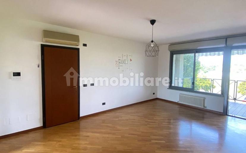 Trilocale via Riomaggiore, Ospedale - Volturno, Parma — foto 23 di 25