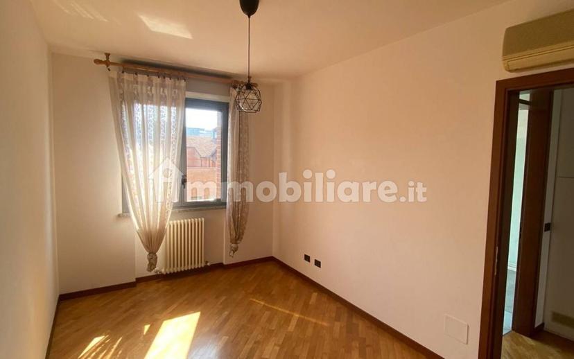 Trilocale via Riomaggiore, Ospedale - Volturno, Parma